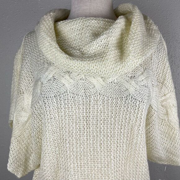 NWT Passports Loose Knit Off-White Cowl Neck Sweater Size M - Picture 2 of 7